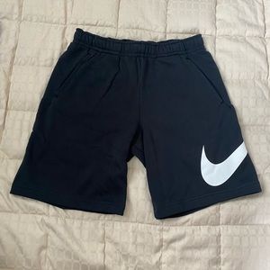 Nike shorts size S black color